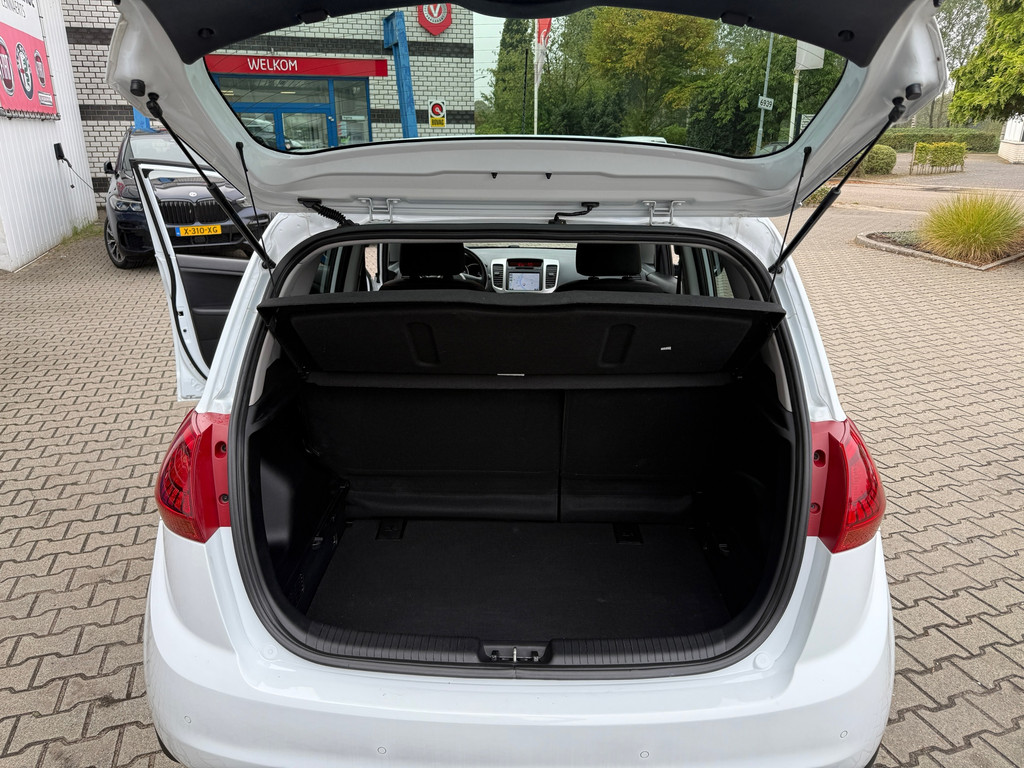 47509568-15.jpg