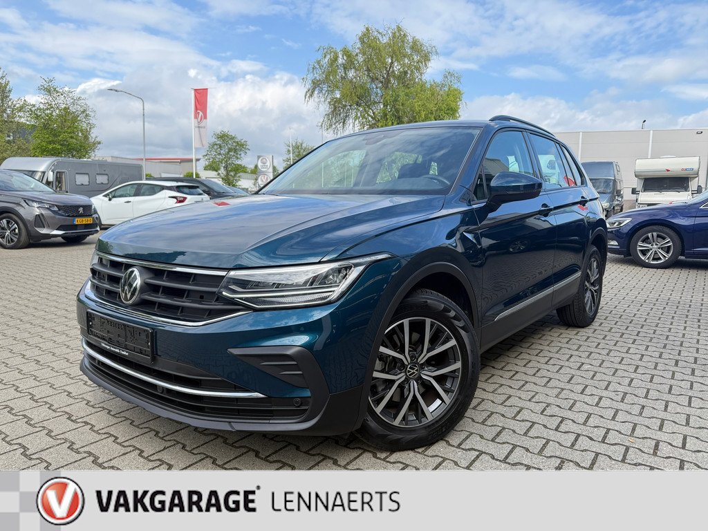 52842400